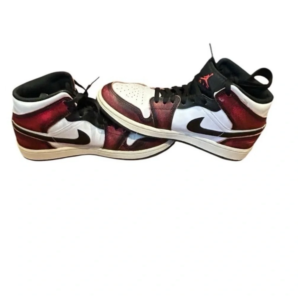 Nike Air Jordan 1 Mid 'Wear-Away Chicago' Size 8.0 Men's/ 9.5 Women's Authentic